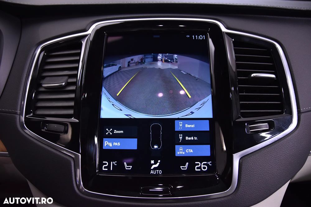VOLVO XC90 2021 — imagine 19