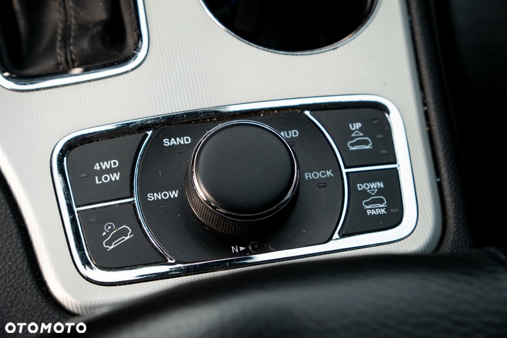 Jeep Grand Cherokee 3.6 V6 Summit - 14