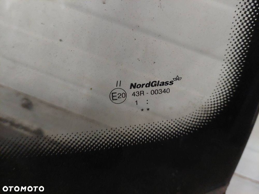 SZYBA CZOŁOWA PRZEDNIA VOLKSWAGEN GOLF III MAZOWSZE - 2