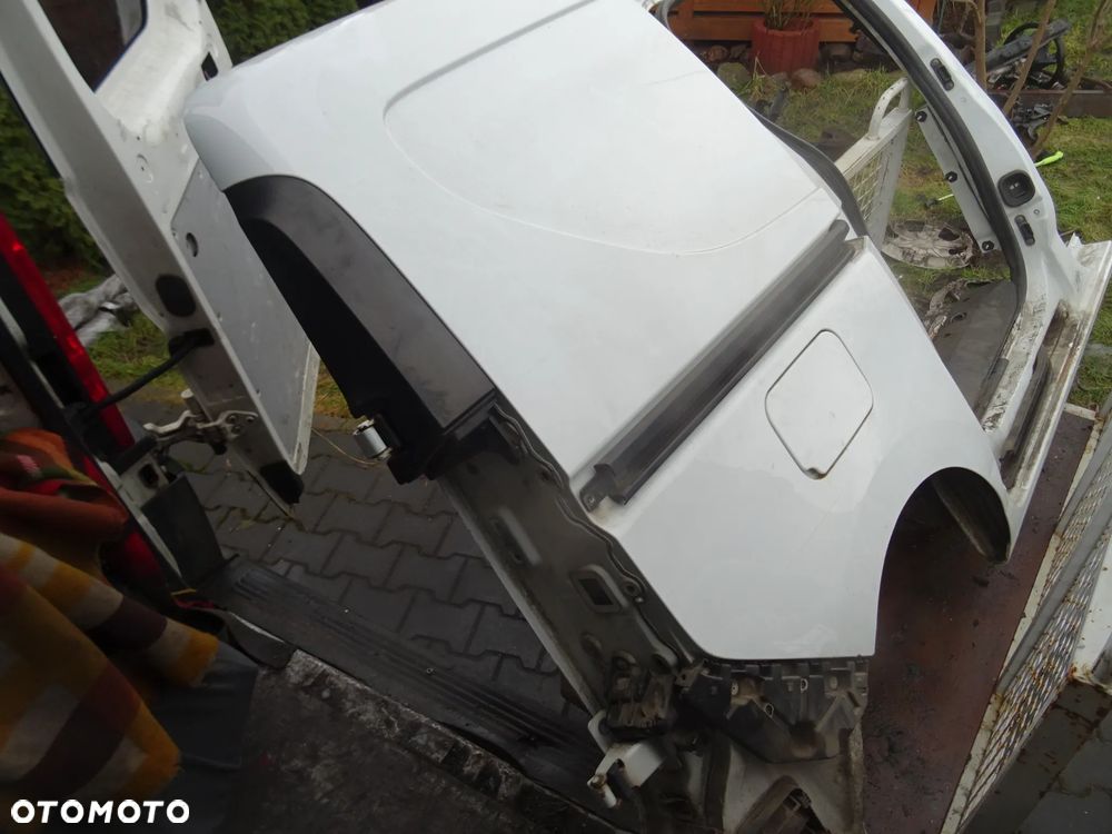 DACIA DOKKER BLOTNIK LEWY TYLNY PRAWY TYLNY PAS TYLNY CZESCI ROZNE - 3