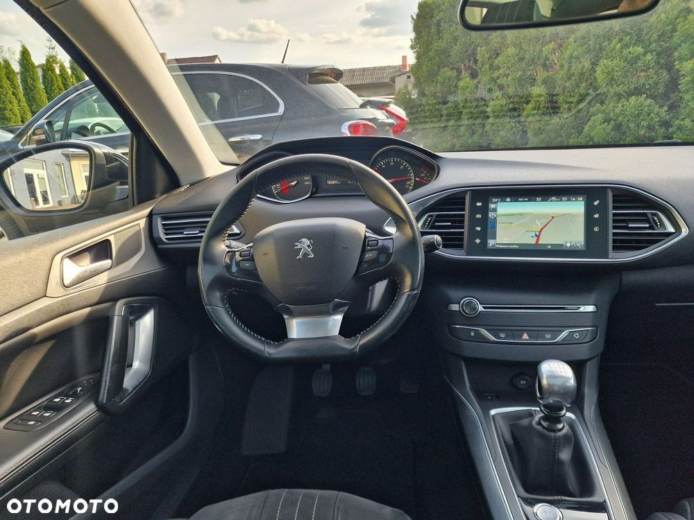 Peugeot 308 - 17