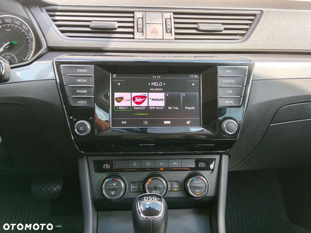 Skoda Superb 1.6 TDI DSG Ambition - 30