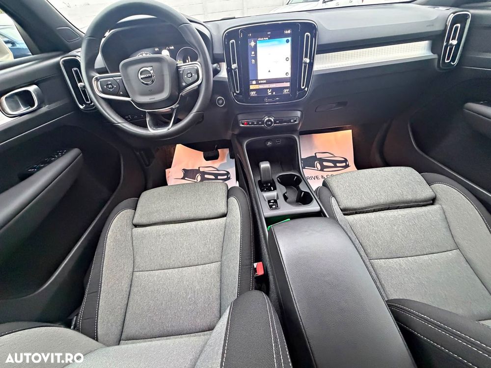Volvo XC 40 T4 Recharge DKG Ultimate Bright - 10
