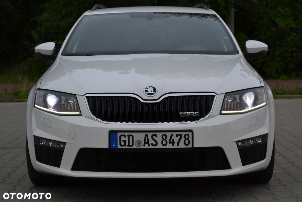 Skoda Octavia 2.0 TDI (Green tec) RS - 17