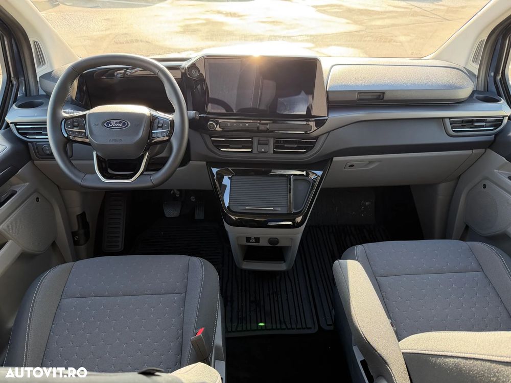 Ford Tourneo Custom Bus 340L 160kW L2H1 RWD BEV Titanium - 10