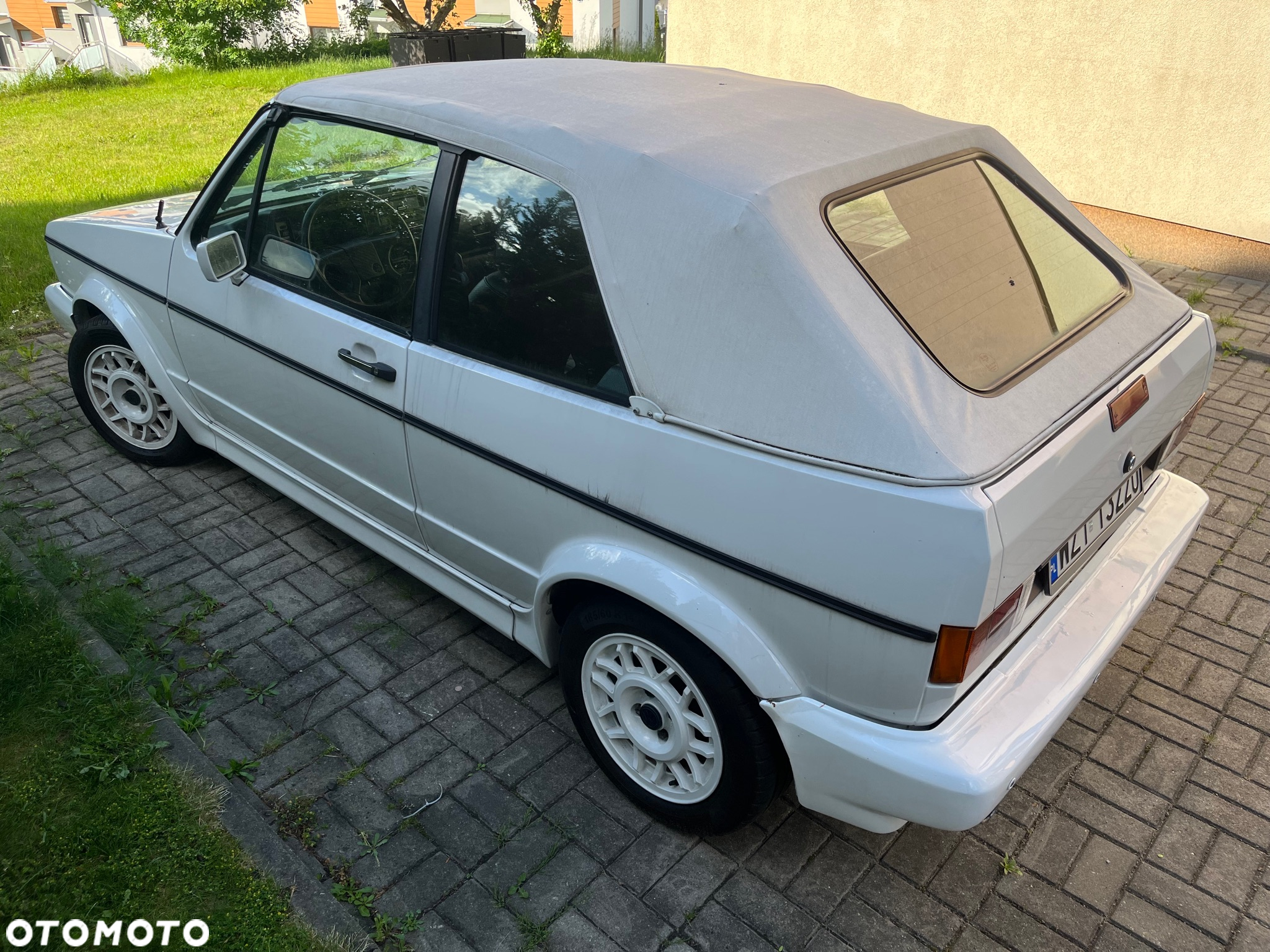 Volkswagen Golf - 6