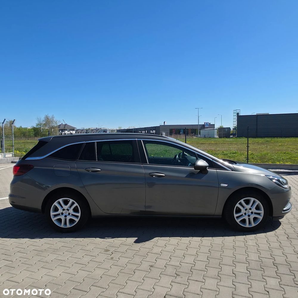 Opel Astra - 10