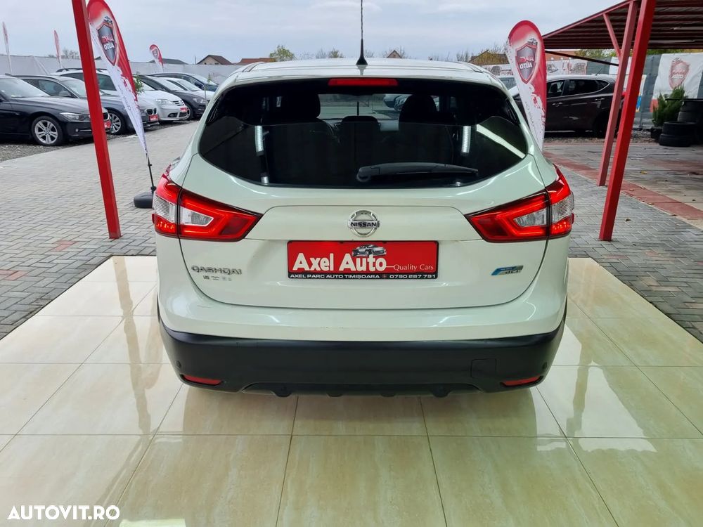 Nissan Qashqai - 32