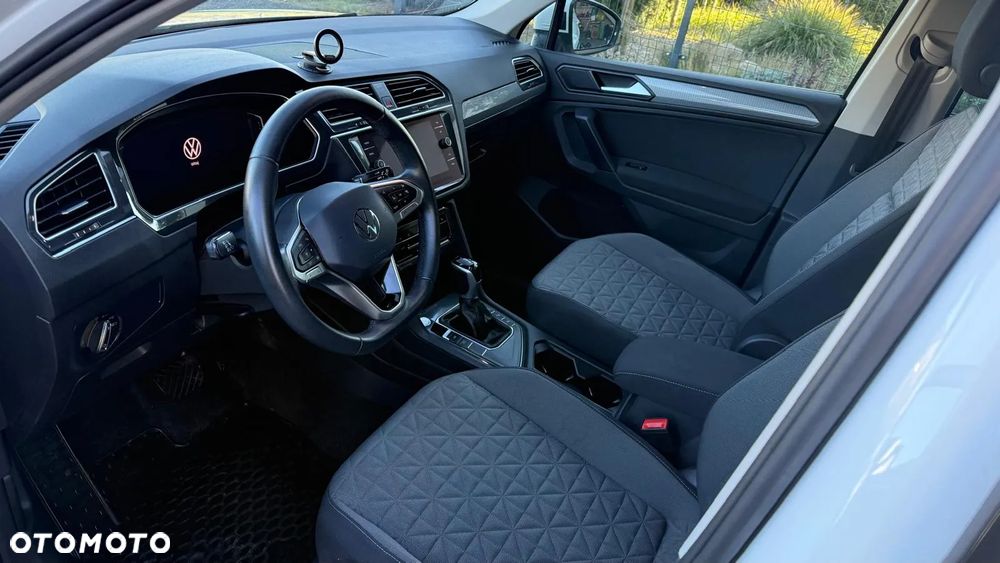 Volkswagen Tiguan - 7