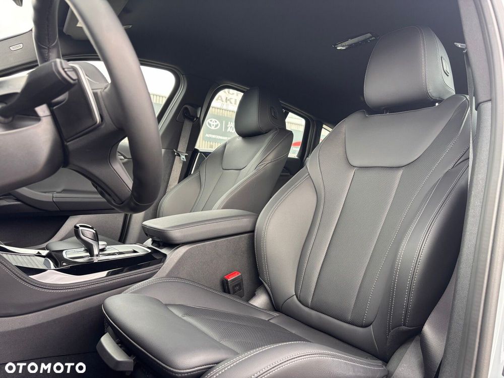 BMW X4 - 11
