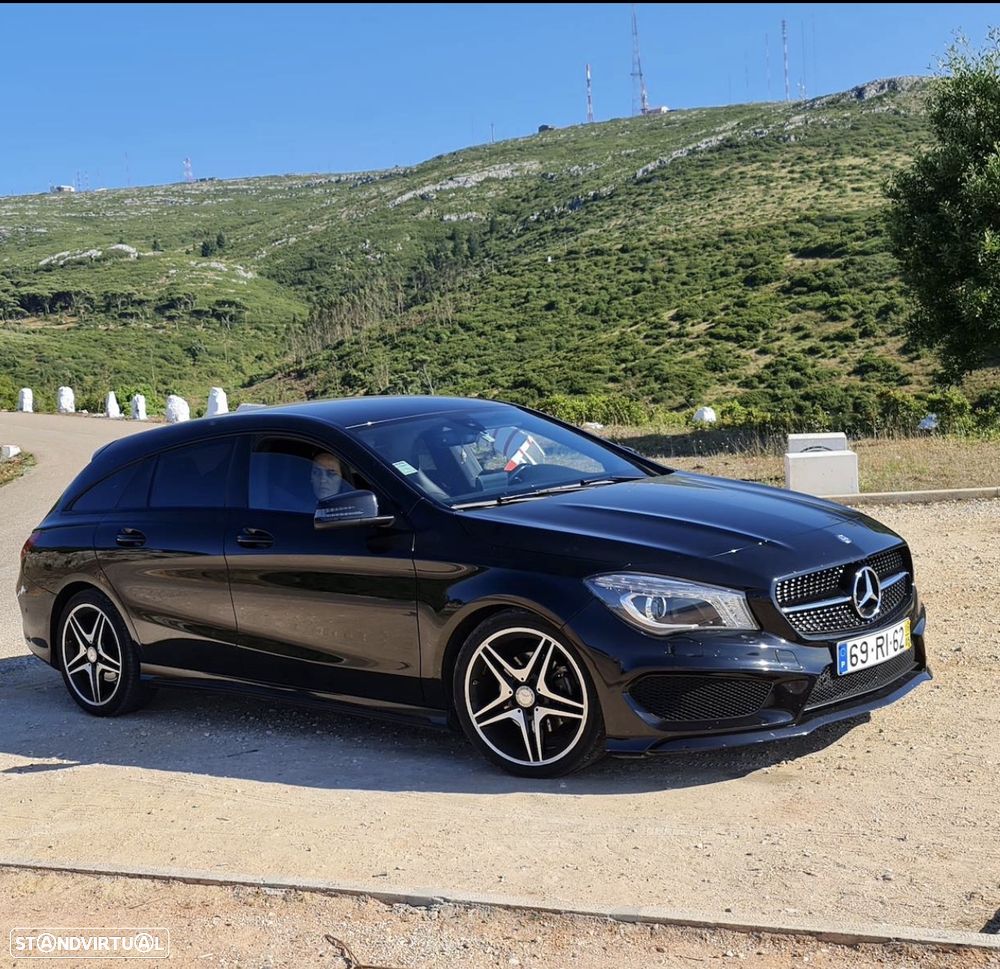 Mercedes-Benz CLA 200 d Shooting Brake AMG Line - 3