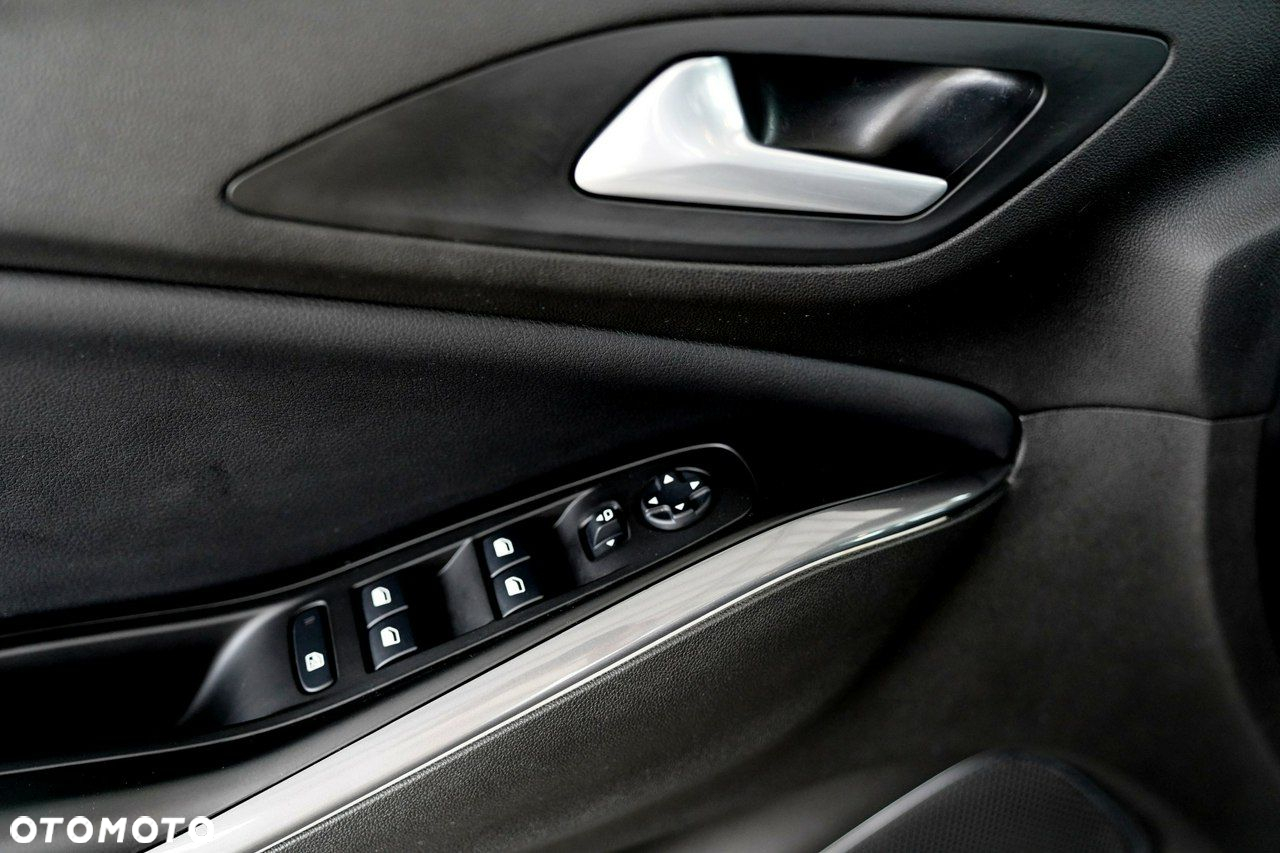 Opel Grandland X - 14