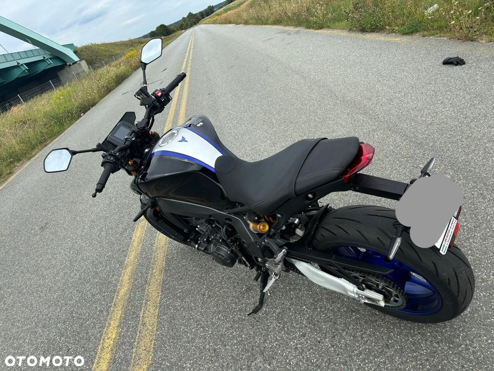 Yamaha MT - 6