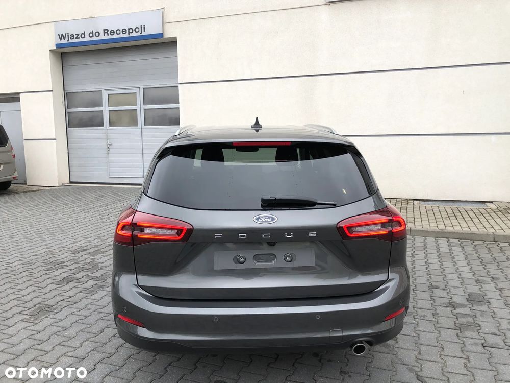 Ford Focus 1.0 EcoBoost mHEV Titanium - 16