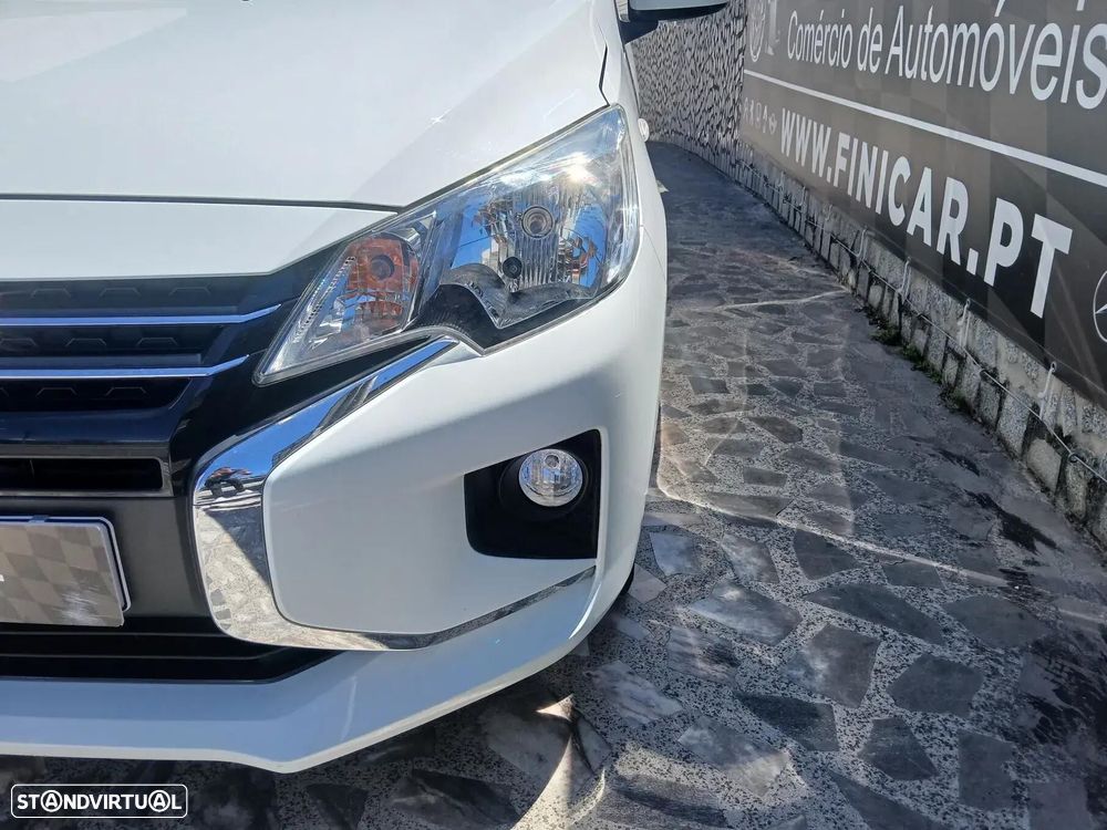 Mitsubishi Space Star 1.0 - 10