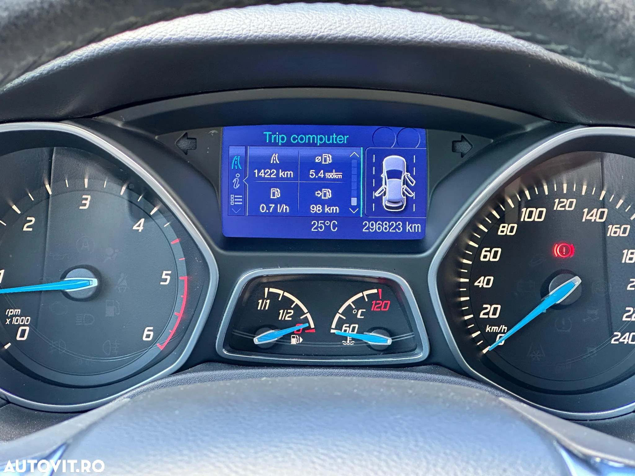 Ford Focus 1.6 TDCi ECOnetic 88g Start-Stopp-System Titanium - 12