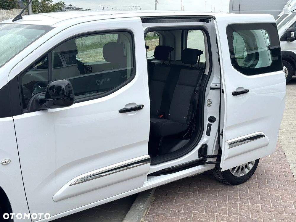 Toyota Proace City Verso 2024