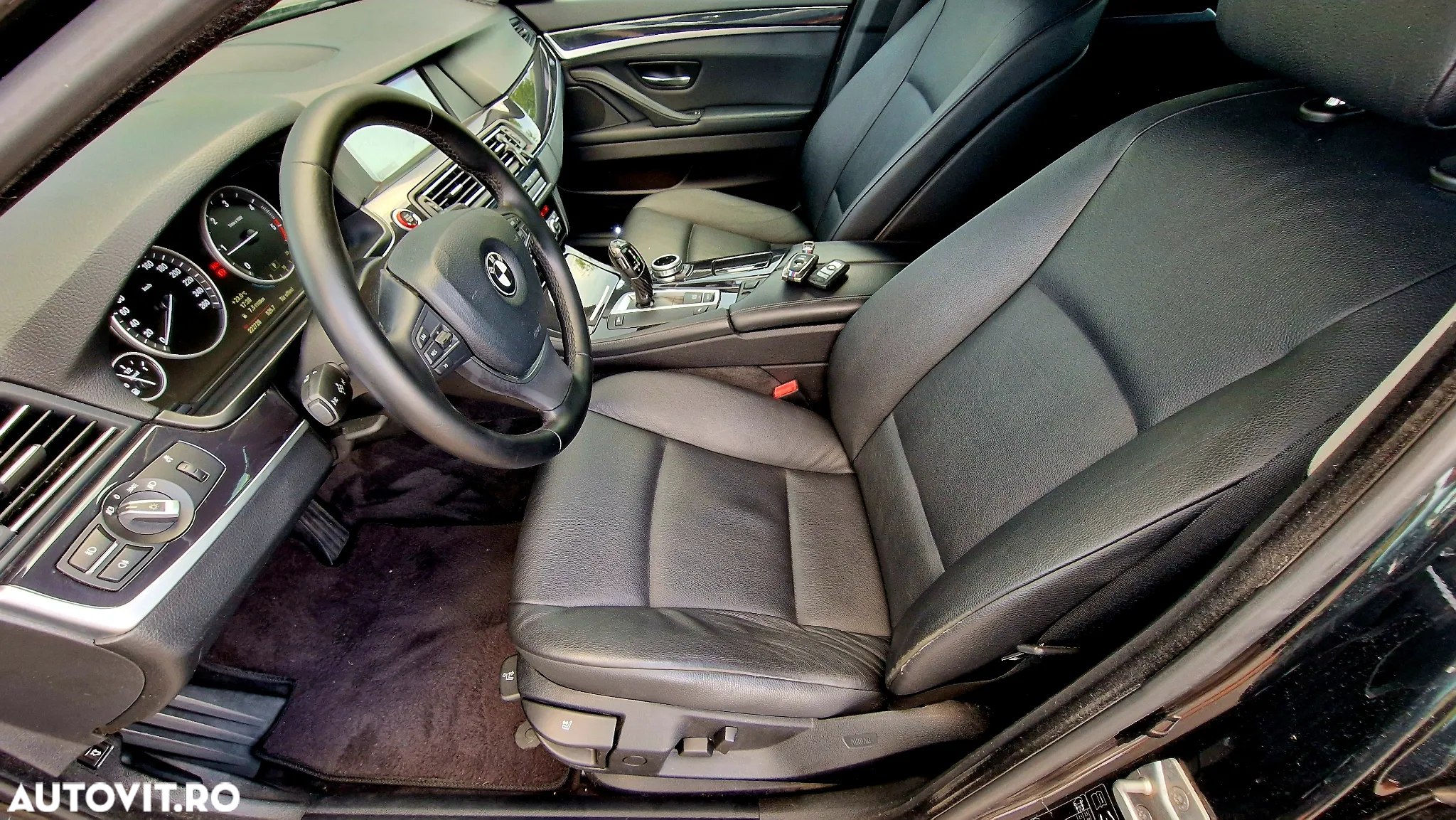 BMW Seria 5 520d - 12