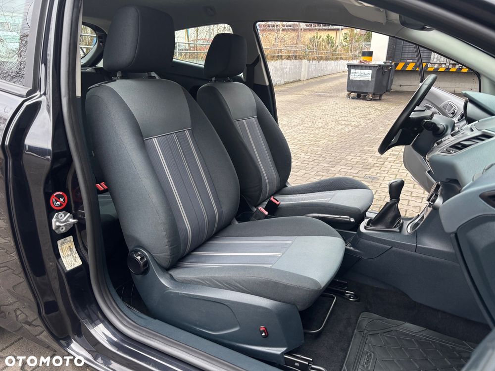 Ford Fiesta - 7