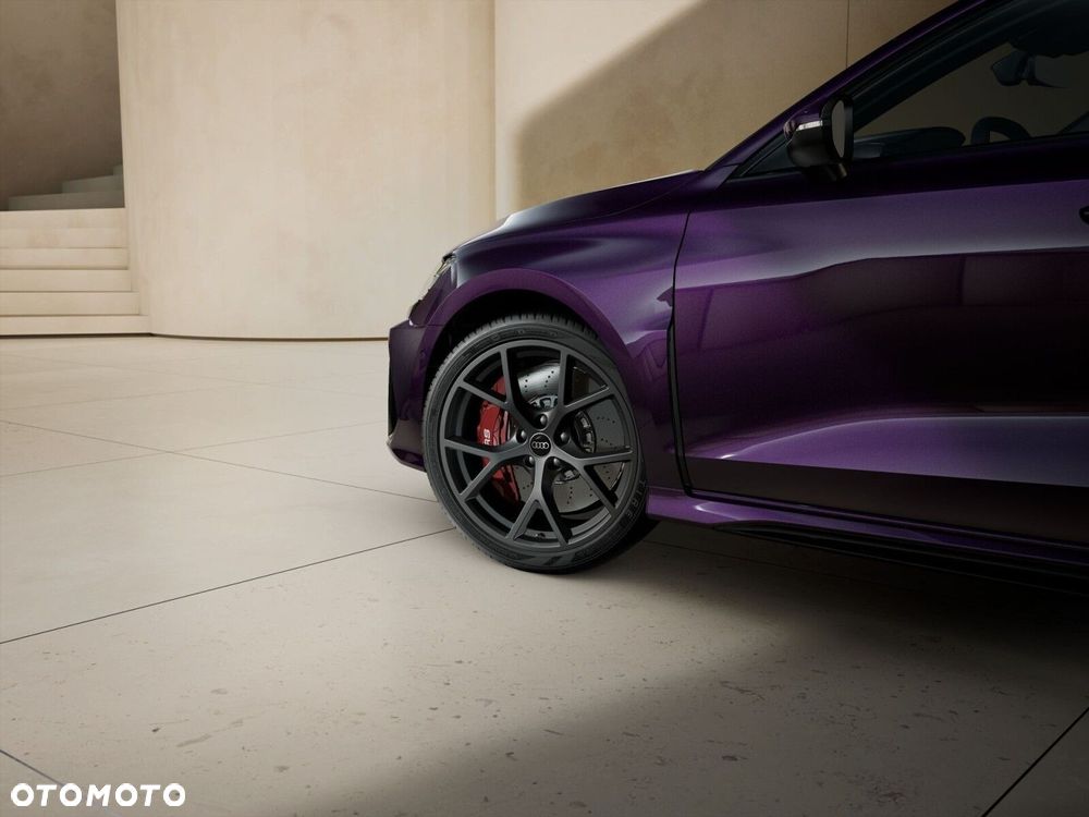 Audi RS3 Limousine - 7