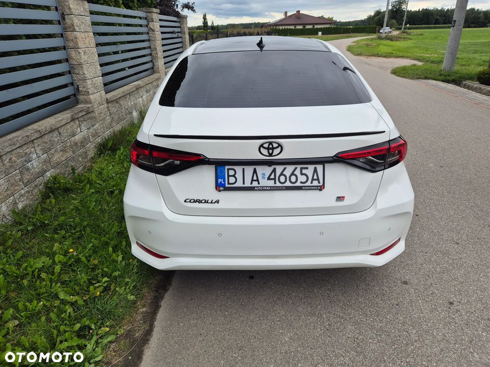 Toyota Corolla - 5