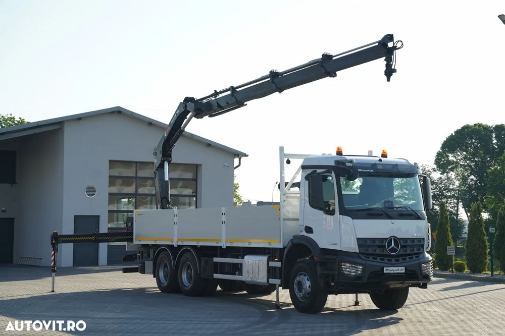 Mercedes-Benz AROCS 2636 / 6x4 / LIVRARE 7,6 M + HIAB 188 B-3 HDS / PODEA REZISTENTĂ / RADIOCOMANDĂ / ROTATOARE / FURCĂ PENTRU PALEȚI / EURO 6 - 2