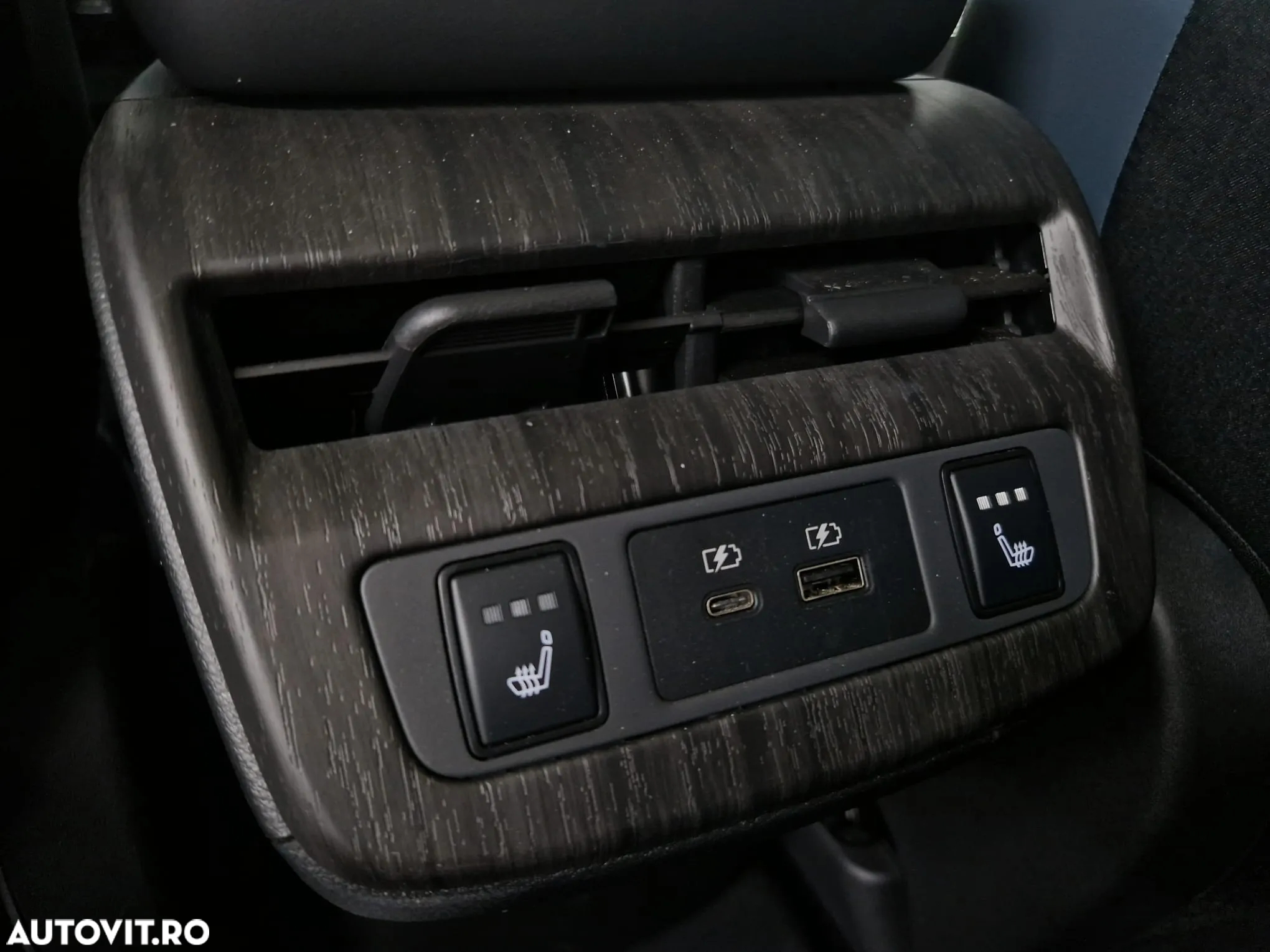 Nissan Ariya - 13