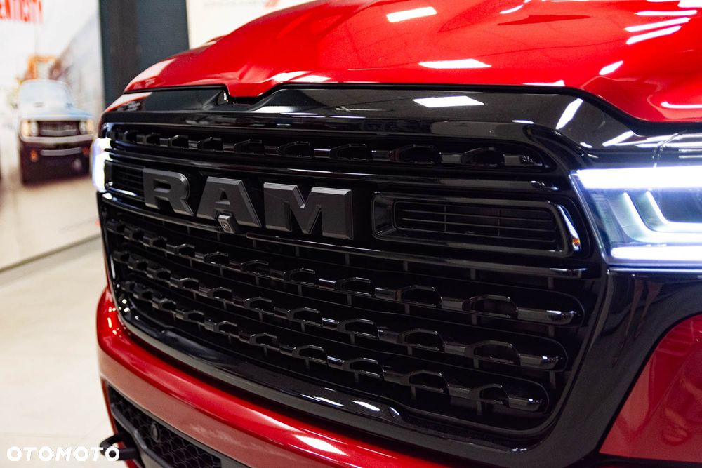 RAM 1500 - 8