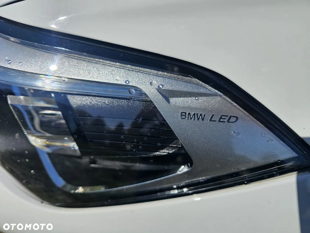 BMW X1 xDrive20d Sport Line - 9