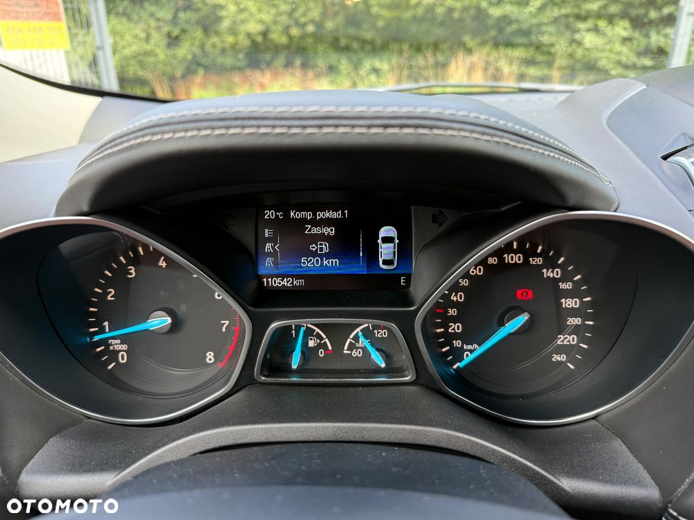 Ford Kuga 1.5 EcoBoost 2x4 Vignale - 24