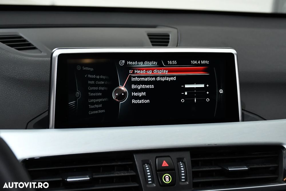 BMW X1 - 36