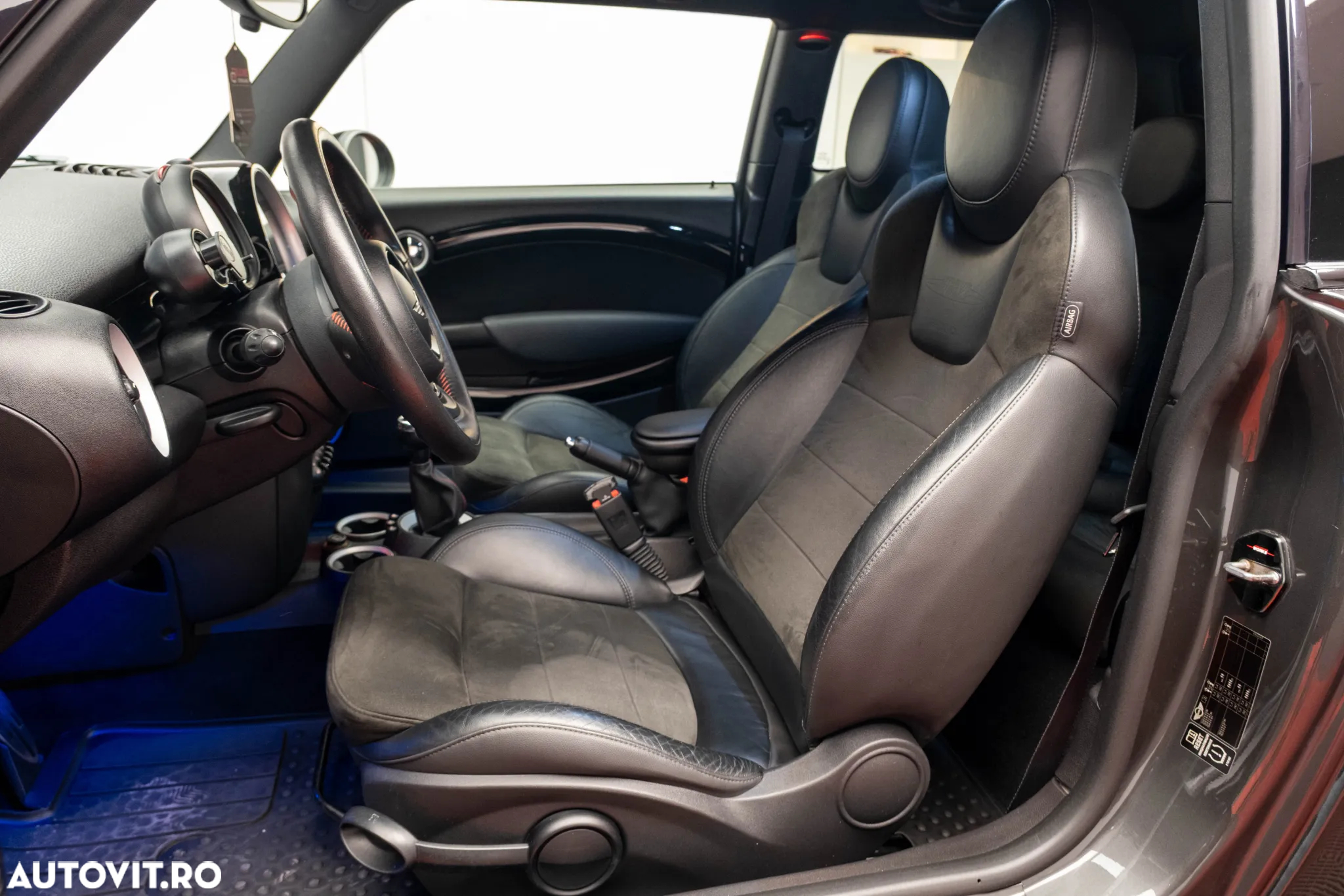 Mini Cooper S Cabrio - 11