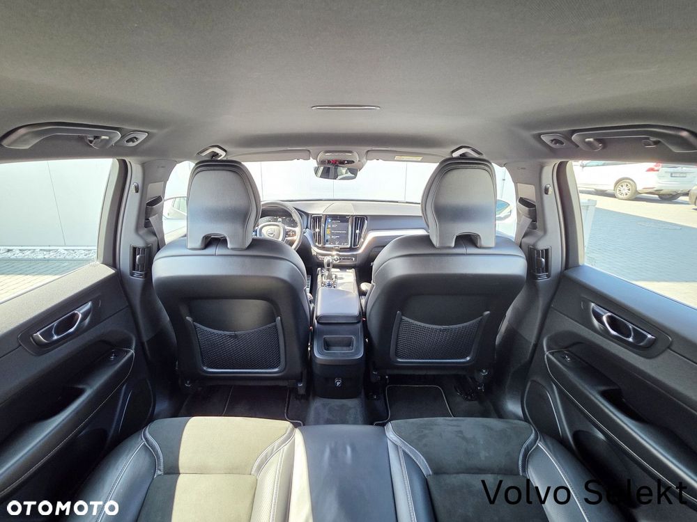 Volvo XC 60 - 32
