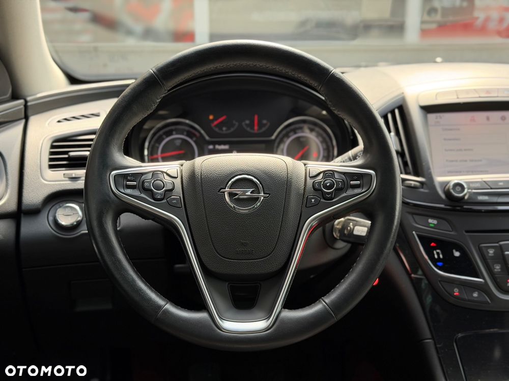 Opel Insignia - 21