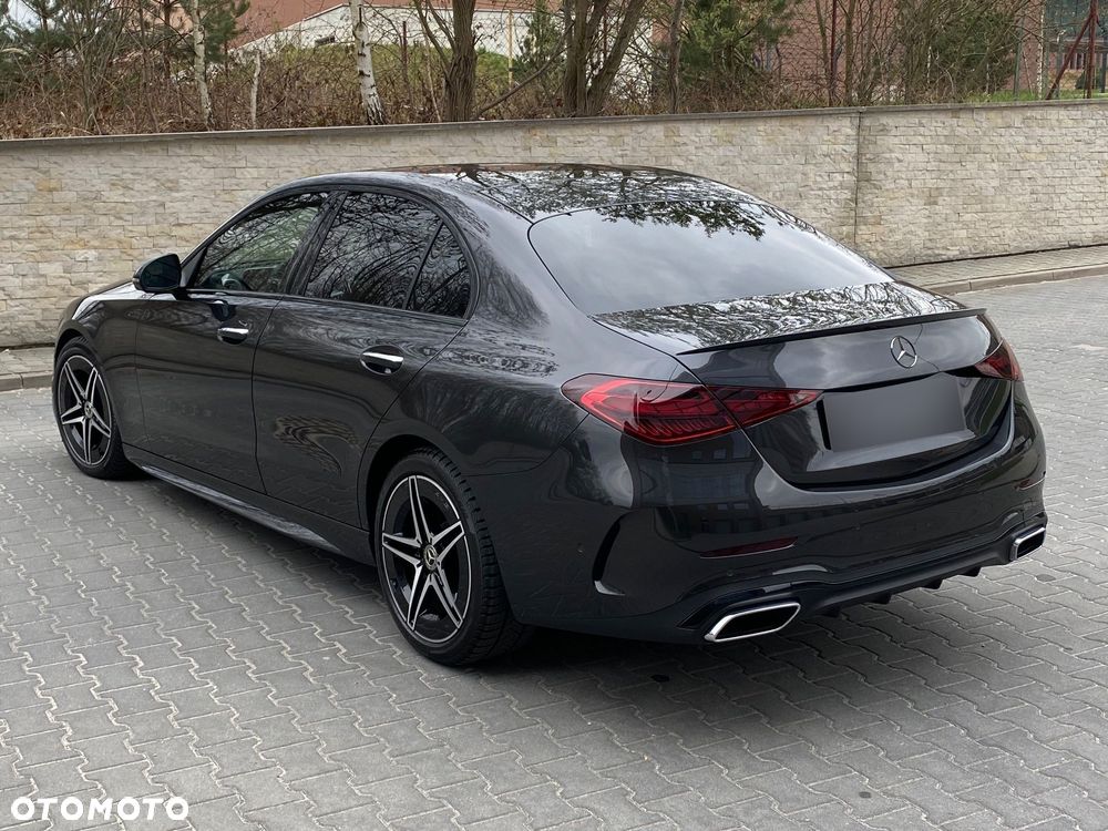 Mercedes-Benz Klasa C 200 d mHEV AMG - 13