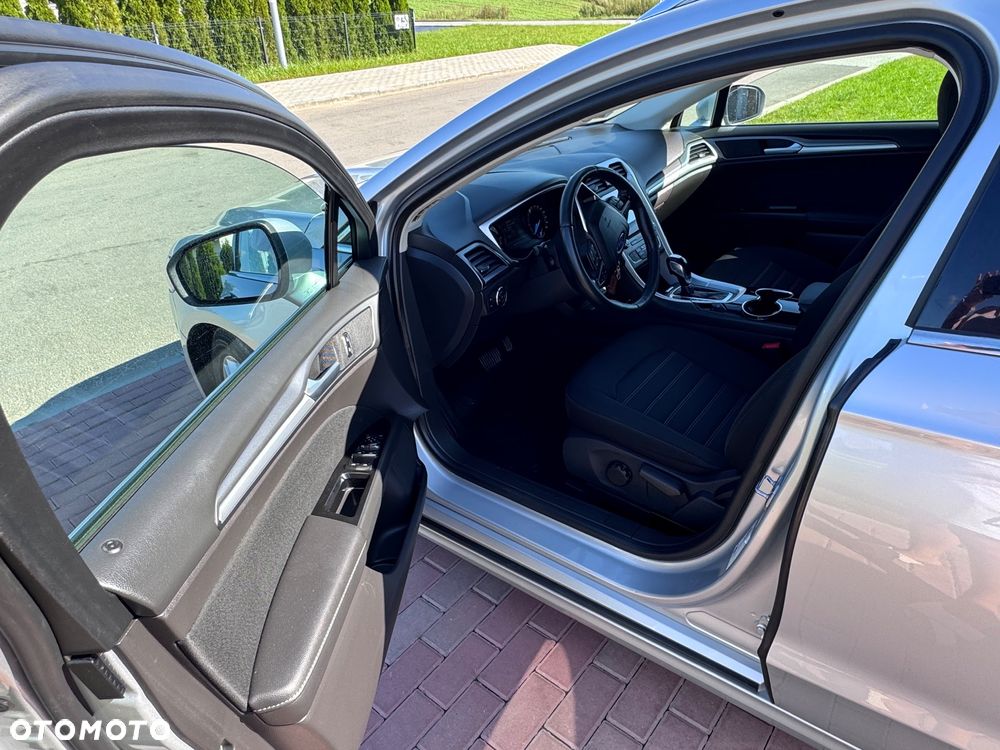 Ford Mondeo - 9