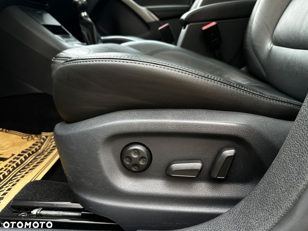 Volkswagen Tiguan 1.4 TSI BlueMotion Technology Exclusive - 10