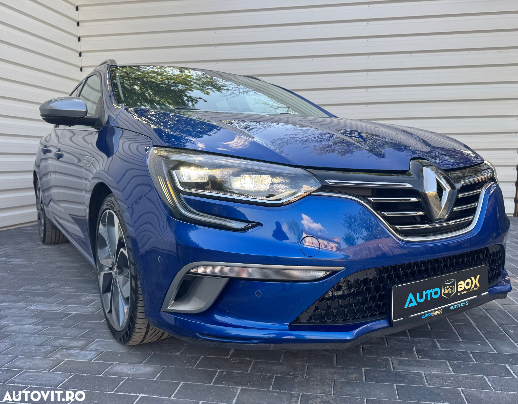 Renault Megane ENERGY dCi 130 GT LINE - 11