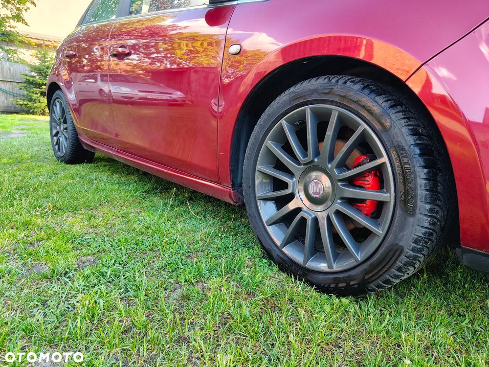 Fiat Bravo 1.9 Multijet 16V Sport - 17