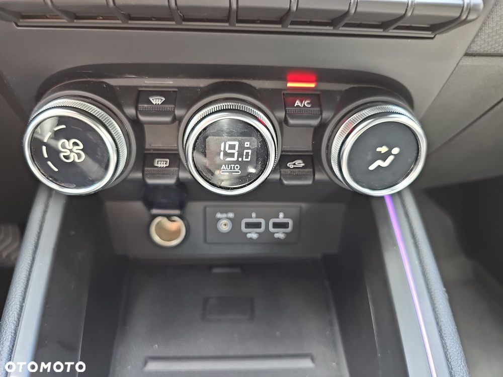 Renault Clio 1.0 TCe Intens - 19