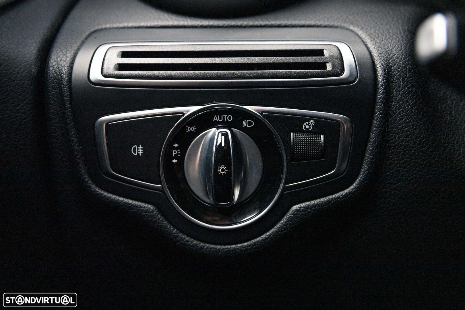 Mercedes-Benz GLC 220 d 4Matic 9G-TRONIC Exclusive - 23