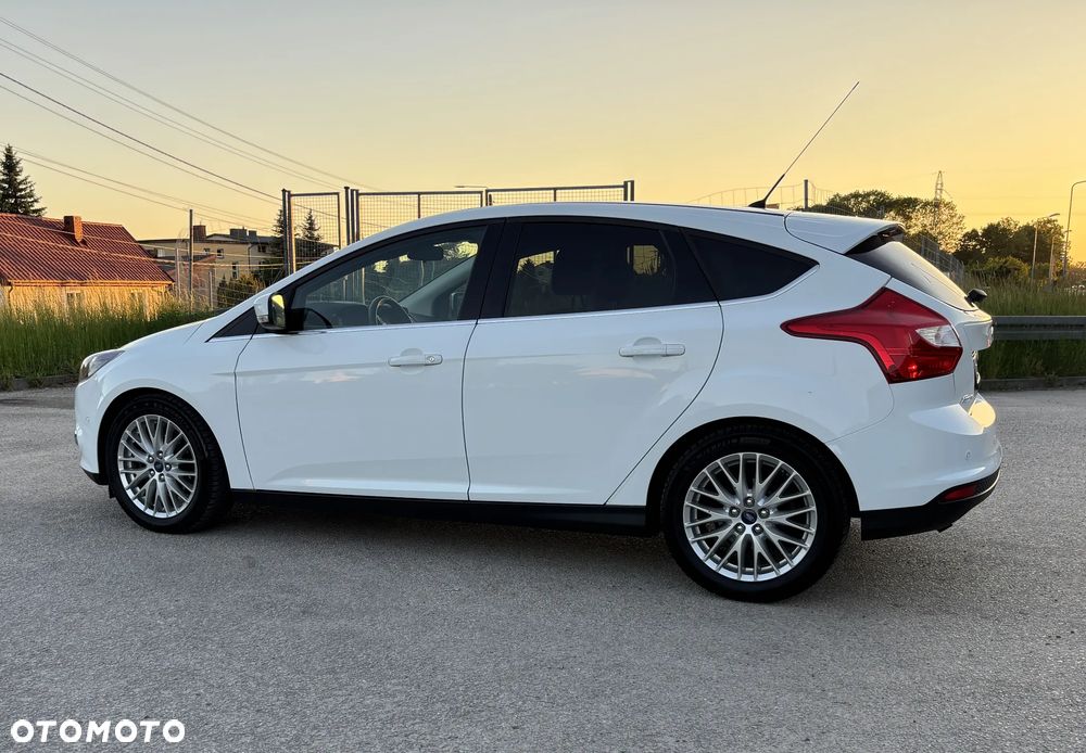 Ford Focus 1.0 EcoBoost Start-Stopp-System Ambiente - 40