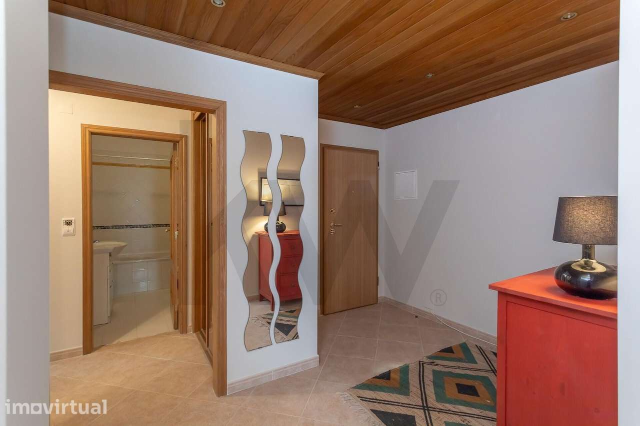 Apartamento T2 Contemporâneo com Arrecadação 52m2 – Quinta das Amoreir - Grande imagem: 4/28