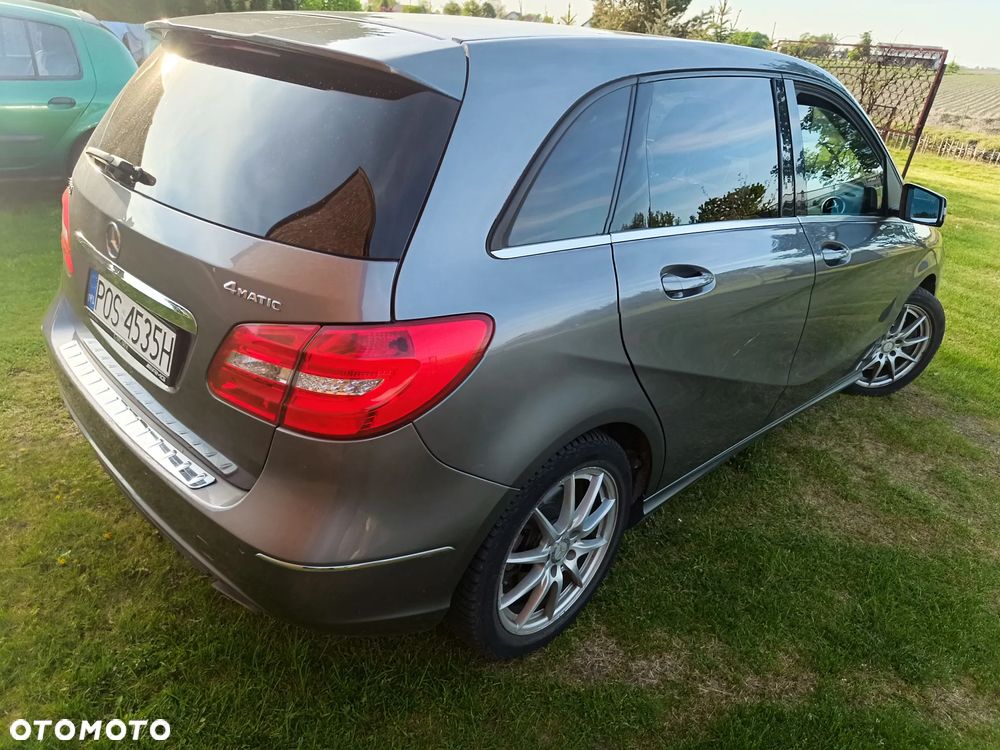 Mercedes-Benz Klasa B 220 4Matic 7G-DCT - 8