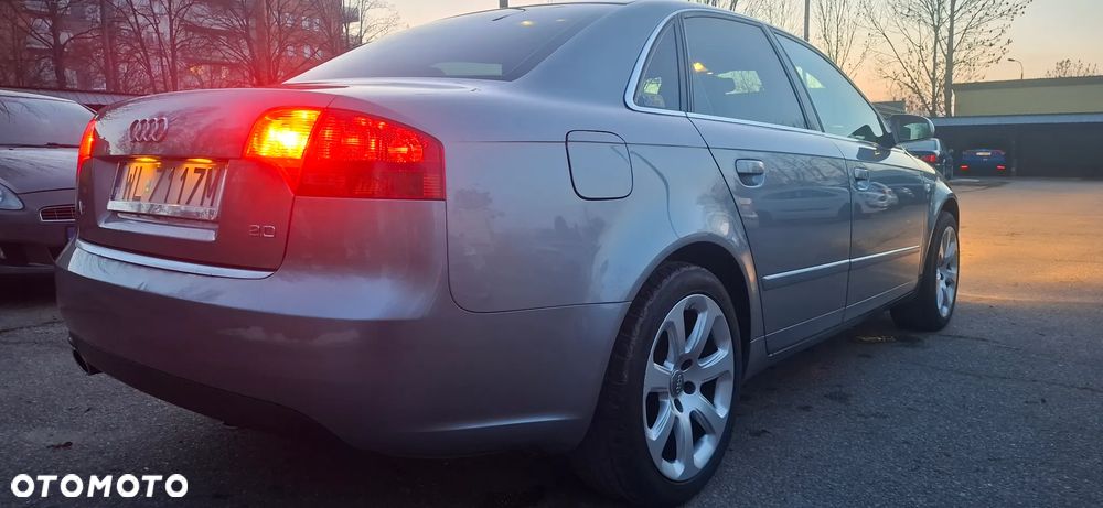 Audi A4 Limousine 2.0 Multitronic - 12