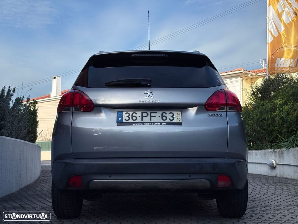 Peugeot 2008 1.2 PureTech Allure - 20