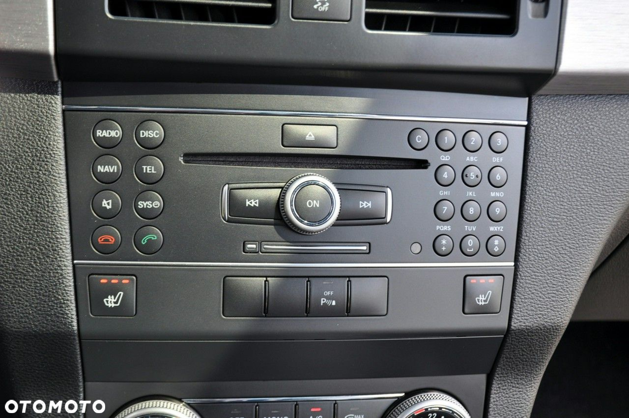 Mercedes-Benz GLK - 33