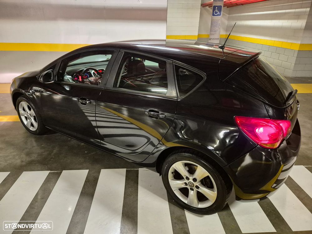 Opel Astra 1.7 CDTI Enjoy - 14