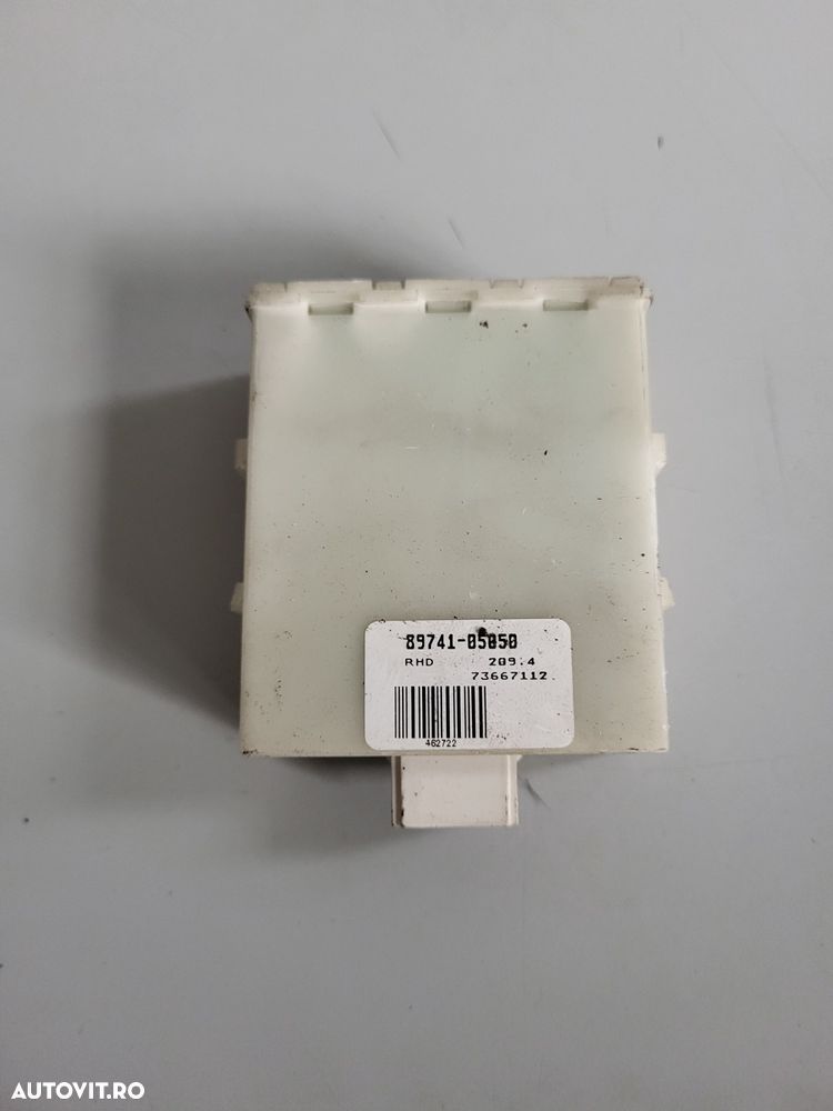 Modul Usa Toyota Avensis T25 An 2003-2004-2005-2006-2007-2008 Cod 89741-05050 Dezmembrez Toyota Avensis T25 An 2003-2004-2005-2006-2007-2008 2.0 Diesel Motor D4D 116 Cai - 1