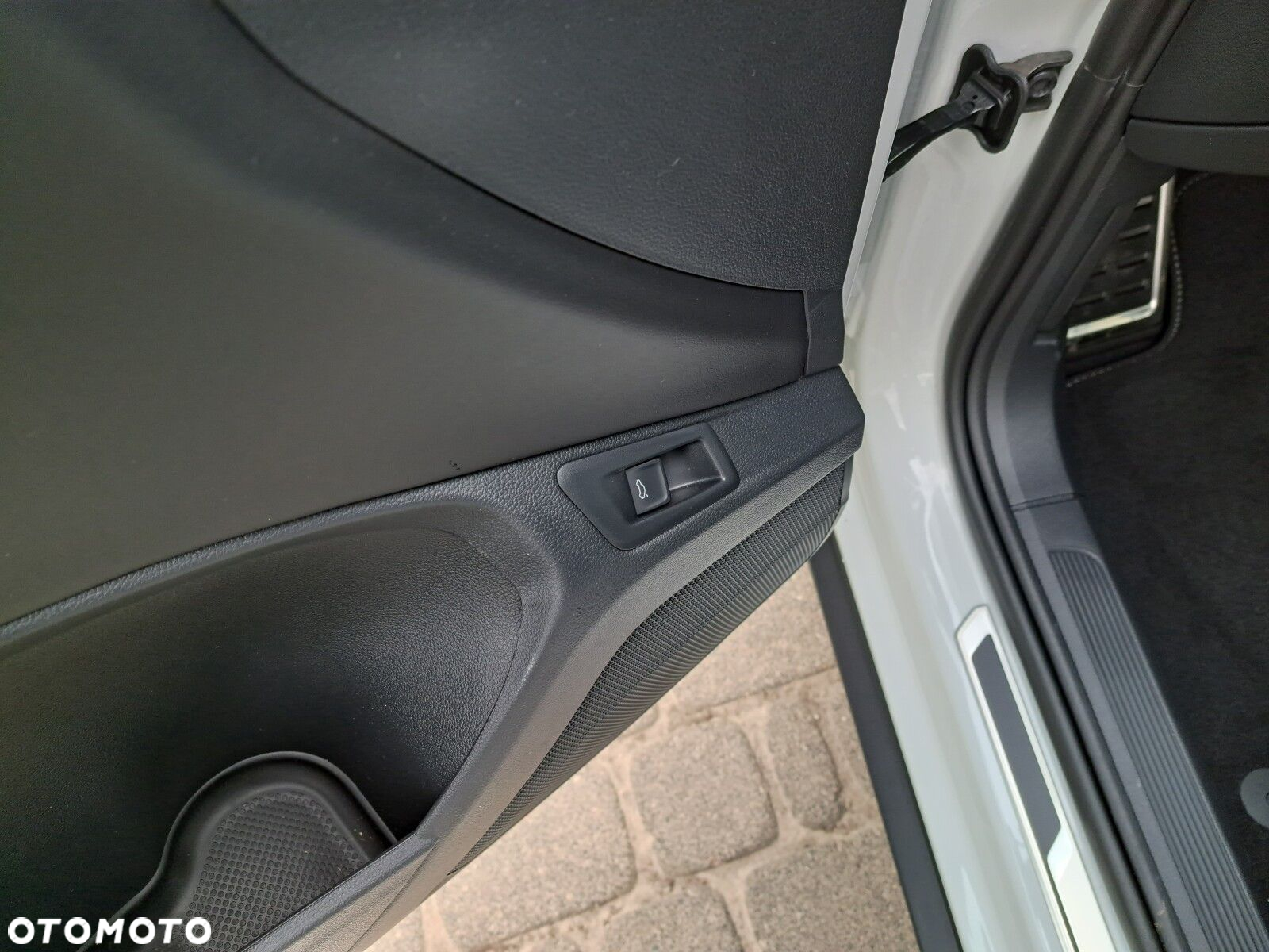 Volkswagen T-Roc 2.0 TSI 4Motion R-Line DSG - 14